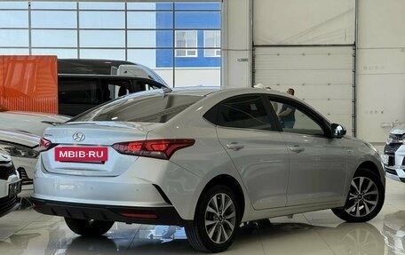 Hyundai Solaris II рестайлинг, 2021 год, 1 590 000 рублей, 3 фотография