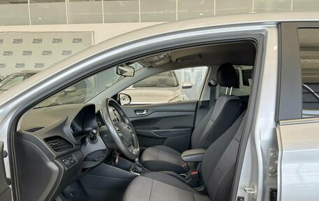 Hyundai Solaris II рестайлинг, 2021 год, 1 590 000 рублей, 13 фотография