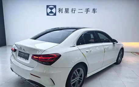 Mercedes-Benz A-Класс, 2022 год, 1 850 000 рублей, 4 фотография