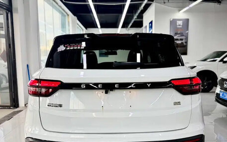 Geely Coolray I, 2022 год, 1 280 000 рублей, 5 фотография