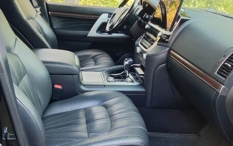 Toyota Land Cruiser 200, 2020 год, 9 050 000 рублей, 18 фотография