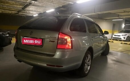 Skoda Octavia, 2011 год, 800 000 рублей, 8 фотография