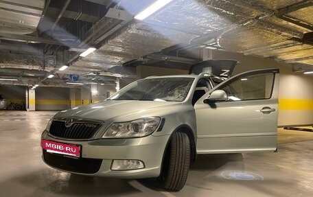 Skoda Octavia, 2011 год, 800 000 рублей, 30 фотография