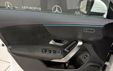 Mercedes-Benz CLA, 2020 год, 2 900 000 рублей, 19 фотография