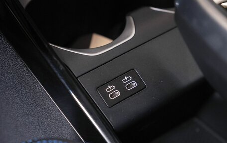 BMW X1, 2025 год, 5 990 000 рублей, 32 фотография