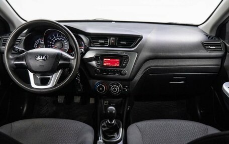 KIA Rio III рестайлинг, 2013 год, 790 000 рублей, 17 фотография
