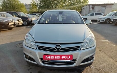 Opel Astra H, 2011 год, 649 000 рублей, 2 фотография