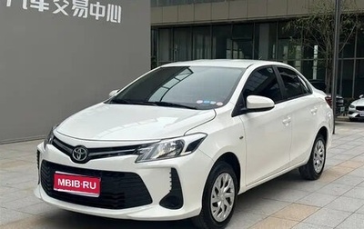 Toyota Vios III, 2022 год, 900 000 рублей, 1 фотография