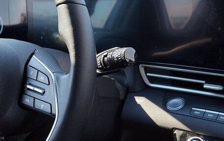 Hyundai Elantra, 2024 год, 2 200 000 рублей, 16 фотография