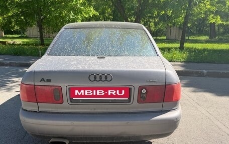 Audi A8, 2000 год, 700 000 рублей, 15 фотография