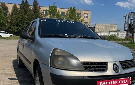 Renault Symbol I, 2002 год, 250 000 рублей, 3 фотография