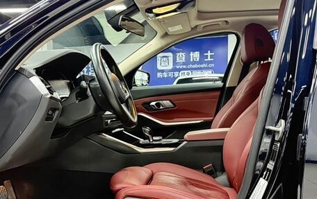 BMW 3 серия, 2022 год, 3 320 000 рублей, 10 фотография
