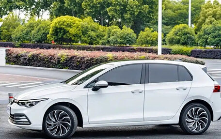 Volkswagen Golf VIII, 2022 год, 1 440 500 рублей, 5 фотография