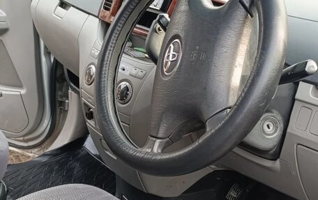 Toyota Noah, 2023 год, 860 000 рублей, 3 фотография