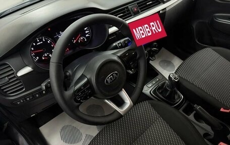 KIA Rio IV, 2017 год, 1 295 000 рублей, 8 фотография