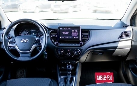 Hyundai Solaris II рестайлинг, 2022 год, 1 549 000 рублей, 8 фотография