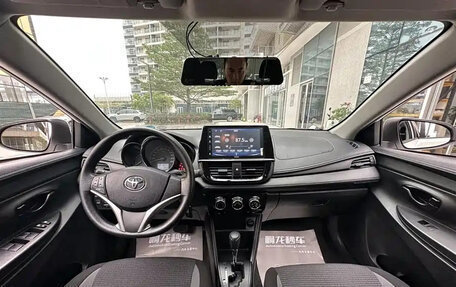Toyota Vios III, 2022 год, 900 000 рублей, 14 фотография