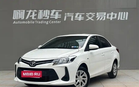 Toyota Vios III, 2022 год, 900 000 рублей, 5 фотография