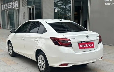 Toyota Vios III, 2022 год, 900 000 рублей, 9 фотография