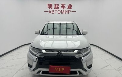 Mitsubishi Outlander III рестайлинг 3, 2022 год, 1 901 000 рублей, 1 фотография
