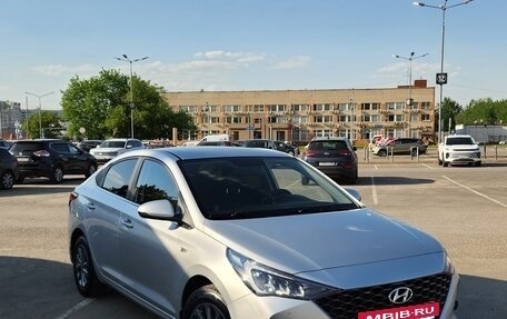 Hyundai Solaris II рестайлинг, 2022 год, 1 850 000 рублей, 14 фотография