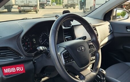 Hyundai Solaris II рестайлинг, 2022 год, 1 850 000 рублей, 30 фотография