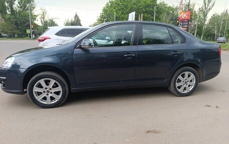 Volkswagen Jetta VI, 2009 год, 550 000 рублей, 4 фотография