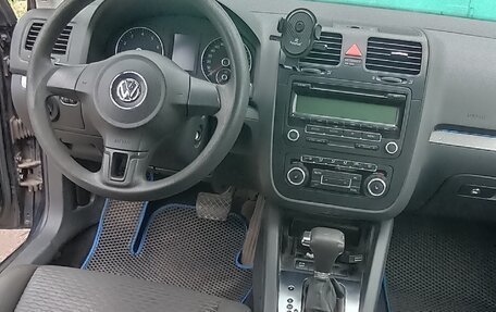 Volkswagen Jetta VI, 2009 год, 550 000 рублей, 10 фотография