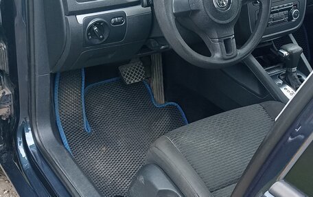 Volkswagen Jetta VI, 2009 год, 550 000 рублей, 9 фотография