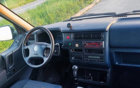 Volkswagen Caravelle T4, 2003 год, 970 000 рублей, 10 фотография