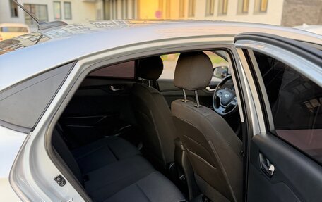 Hyundai Solaris II рестайлинг, 2022 год, 1 700 000 рублей, 9 фотография
