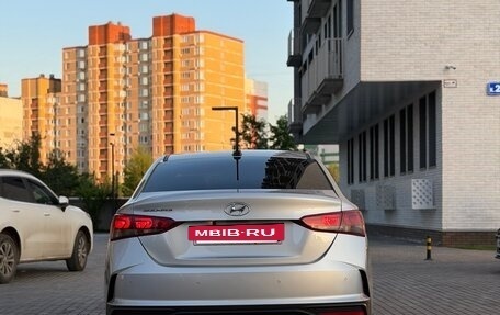 Hyundai Solaris II рестайлинг, 2022 год, 1 700 000 рублей, 6 фотография