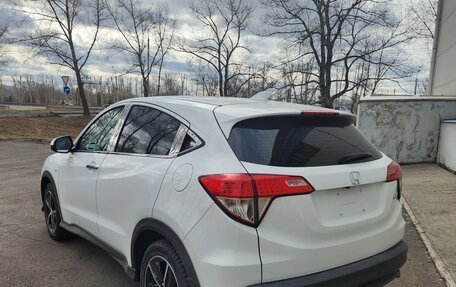 Honda Vezel, 2022 год, 1 450 000 рублей, 6 фотография
