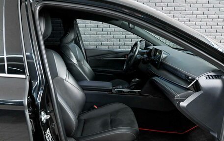 Toyota Camry, 2024 год, 3 930 000 рублей, 13 фотография