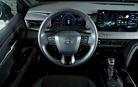Toyota Camry, 2024 год, 3 930 000 рублей, 16 фотография