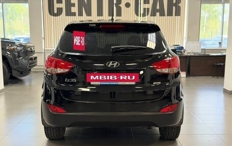 Hyundai ix35 I рестайлинг, 2014 год, 1 000 000 рублей, 4 фотография