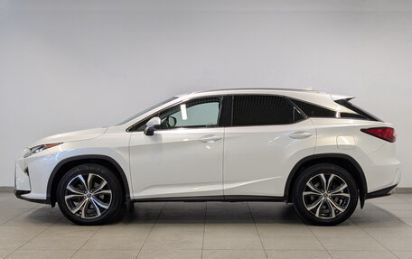 Lexus RX IV рестайлинг, 2019 год, 4 500 000 рублей, 8 фотография