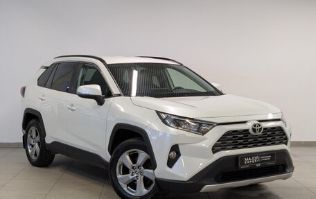 Toyota RAV4, 2019 год, 3 045 000 рублей, 3 фотография