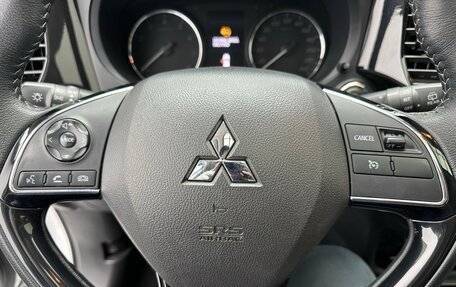 Mitsubishi Outlander III рестайлинг 3, 2021 год, 2 030 000 рублей, 8 фотография