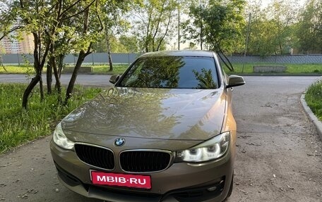 BMW 3 серия, 2018 год, 2 700 000 рублей, 1 фотография
