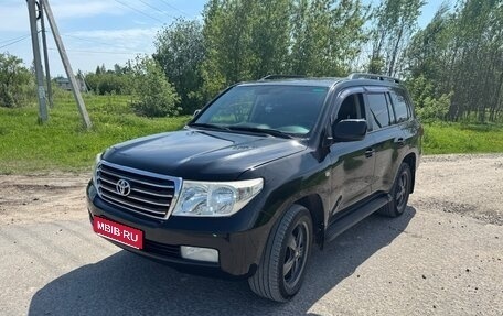Toyota Land Cruiser 200, 2010 год, 3 000 000 рублей, 1 фотография