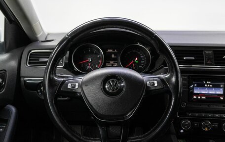Volkswagen Jetta VI, 2017 год, 1 500 000 рублей, 18 фотография