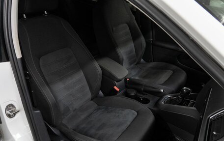 Volkswagen Jetta VI, 2017 год, 1 500 000 рублей, 16 фотография