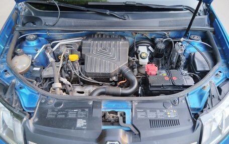 Renault Logan II, 2015 год, 700 000 рублей, 21 фотография