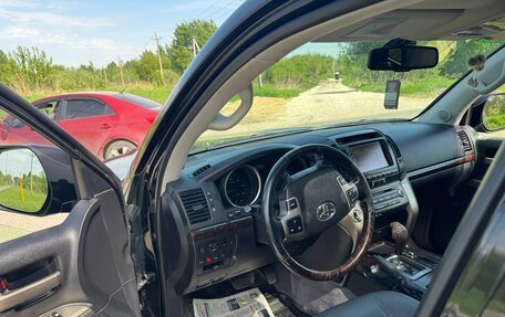 Toyota Land Cruiser 200, 2010 год, 3 000 000 рублей, 7 фотография