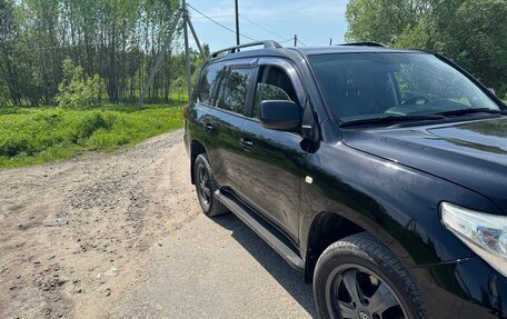 Toyota Land Cruiser 200, 2010 год, 3 000 000 рублей, 3 фотография