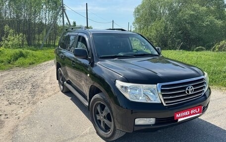 Toyota Land Cruiser 200, 2010 год, 3 000 000 рублей, 2 фотография