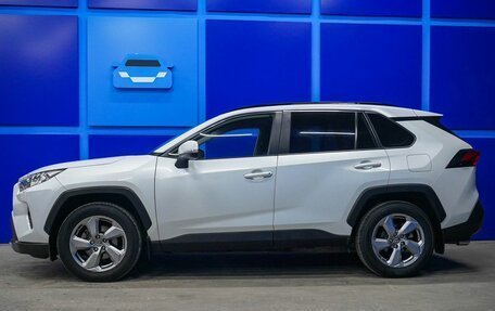 Toyota RAV4, 2020 год, 3 370 000 рублей, 3 фотография