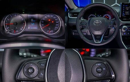 Toyota RAV4, 2020 год, 3 370 000 рублей, 25 фотография