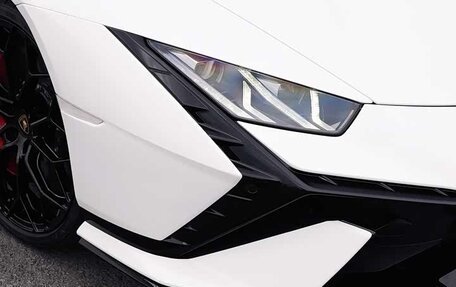 Lamborghini Huracán, 2024 год, 31 500 000 рублей, 4 фотография